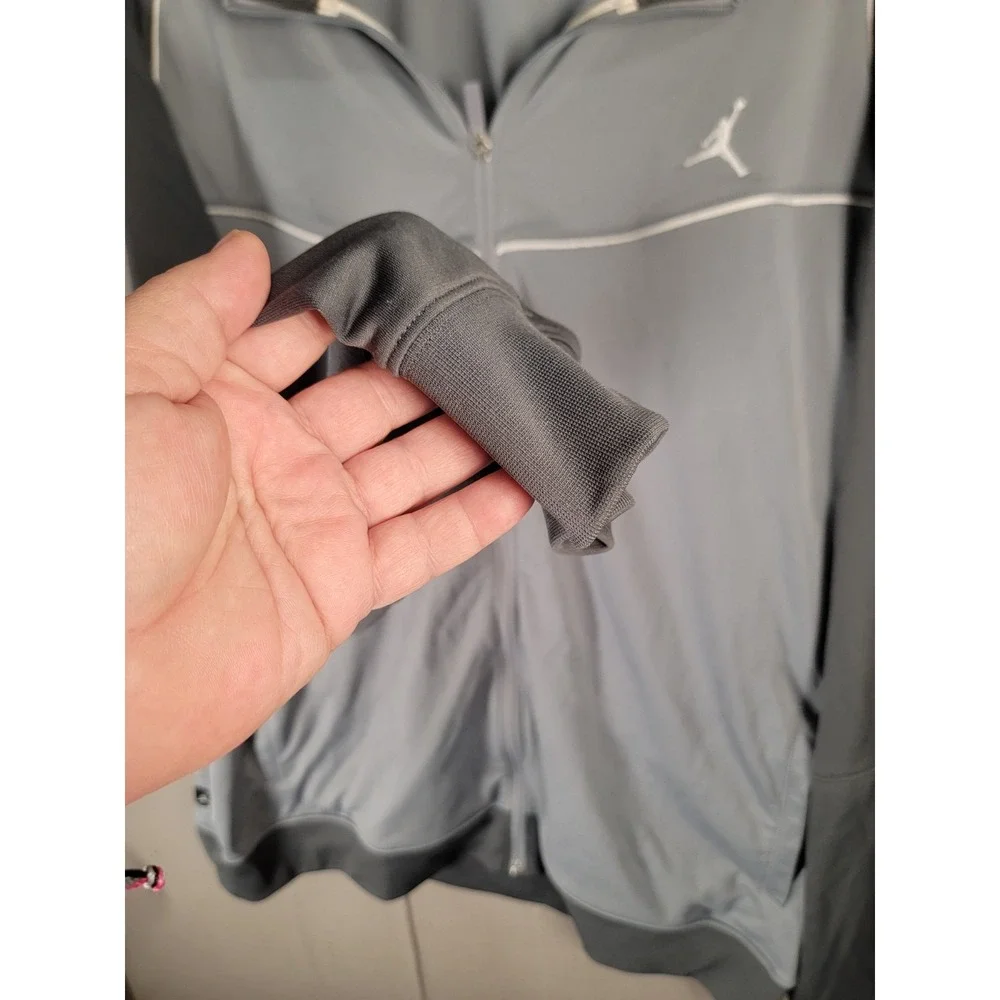 Jordan men authentic